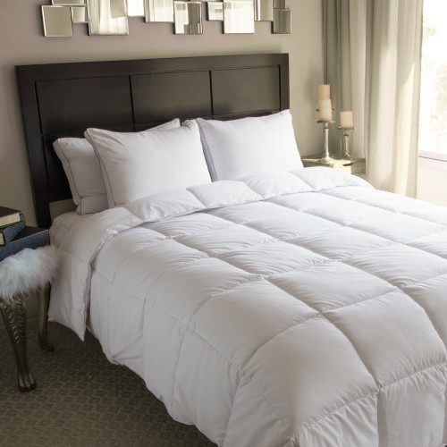 Comforters & Bedspreads| Cozy Essentials White King Comforter (Blend with Down Alternative Fill) - AB47941