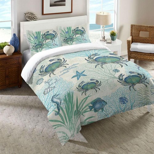 Comforters & Bedspreads| Laural Home Blue Crab Multi-colored Multi Full/Queen Comforter (Cotton with Polyester Fill) - EF89966