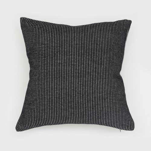 Throw Pillows| FRESHMINT Nea 18-in x 18-in Black 80% Polyester 20% Recycled Cotton Indoor Decorative Pillow - QL27192