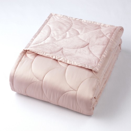 Blankets & Throws| Nikki Chu Blush 96-in x 108-in 6.5-lb - JI20705